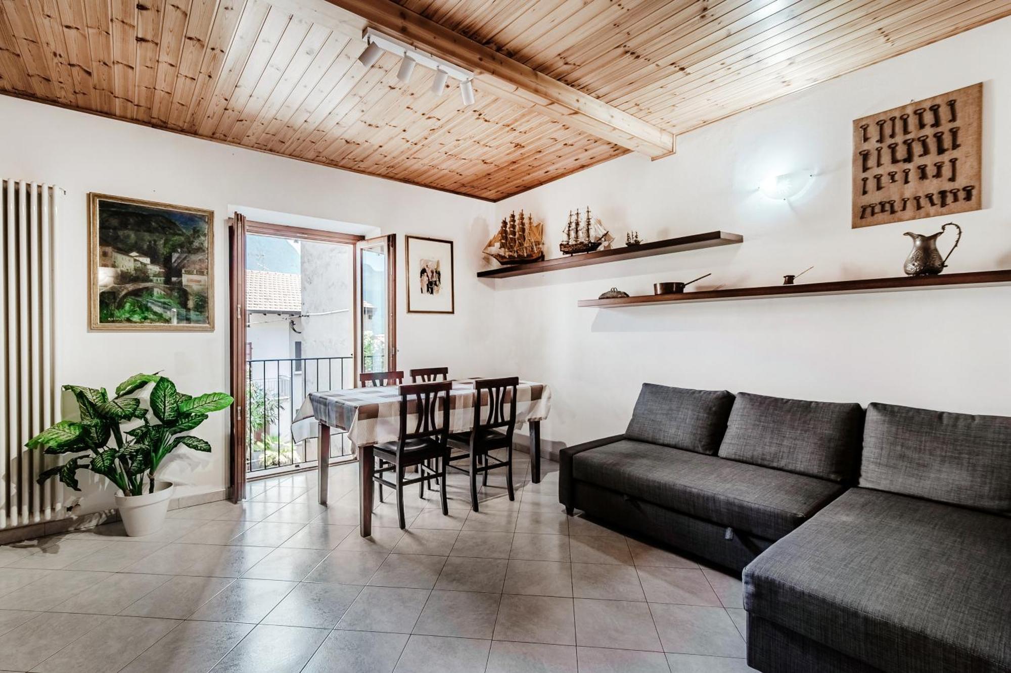 Delizioso Bilocale Vista Lago Colonno Exterior foto